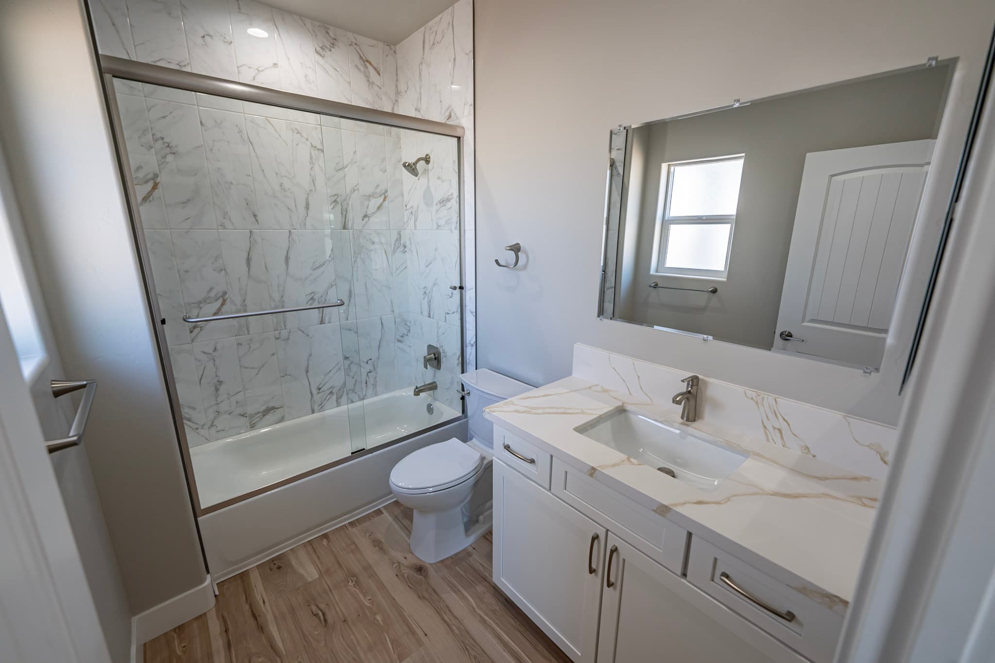 Neal Bathroom